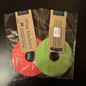 NWT Mixt Studio wine tags 36 total, red and green solid colors